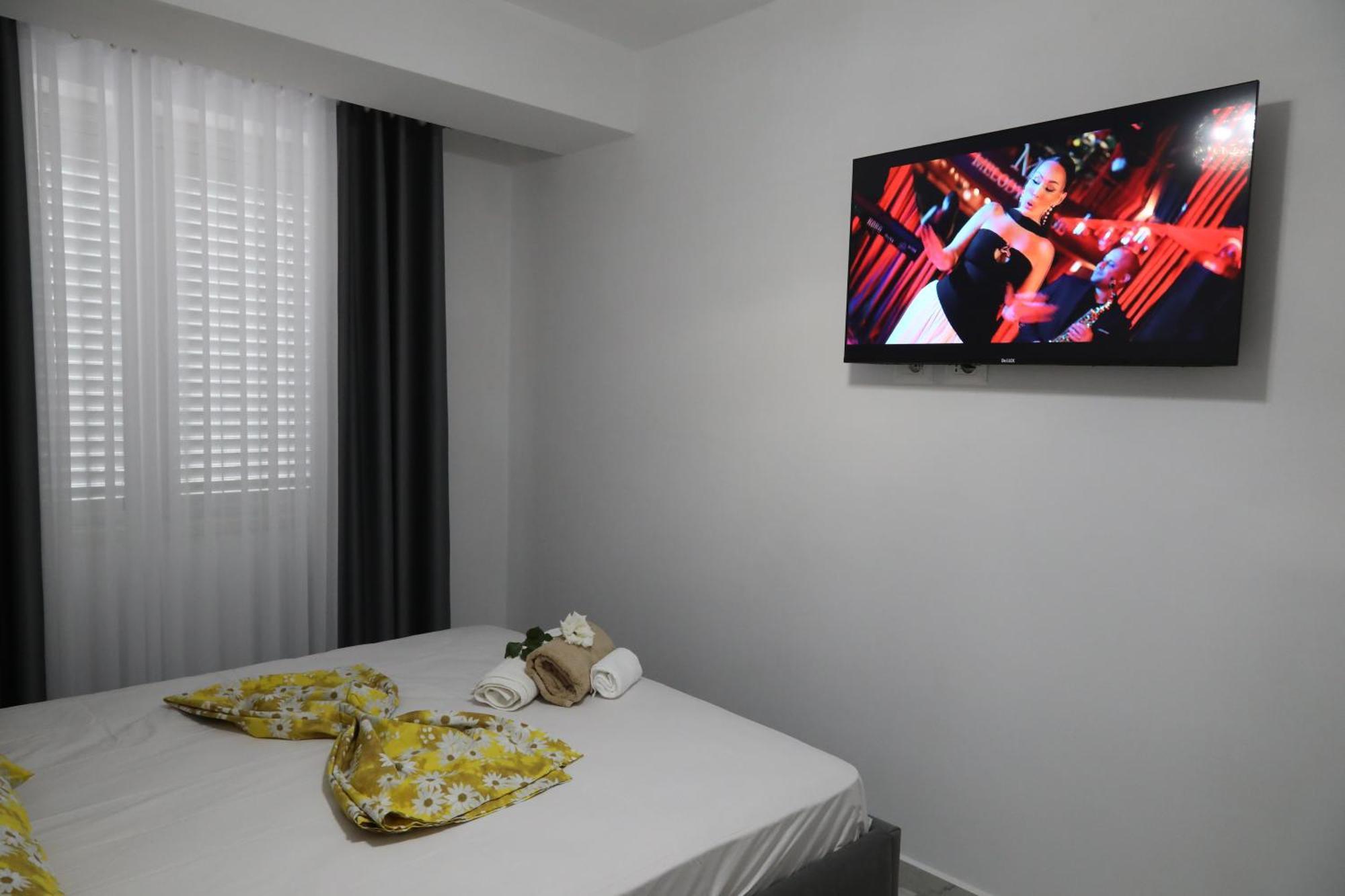 Rozafa Guest Room Center Shkoder Exterior photo